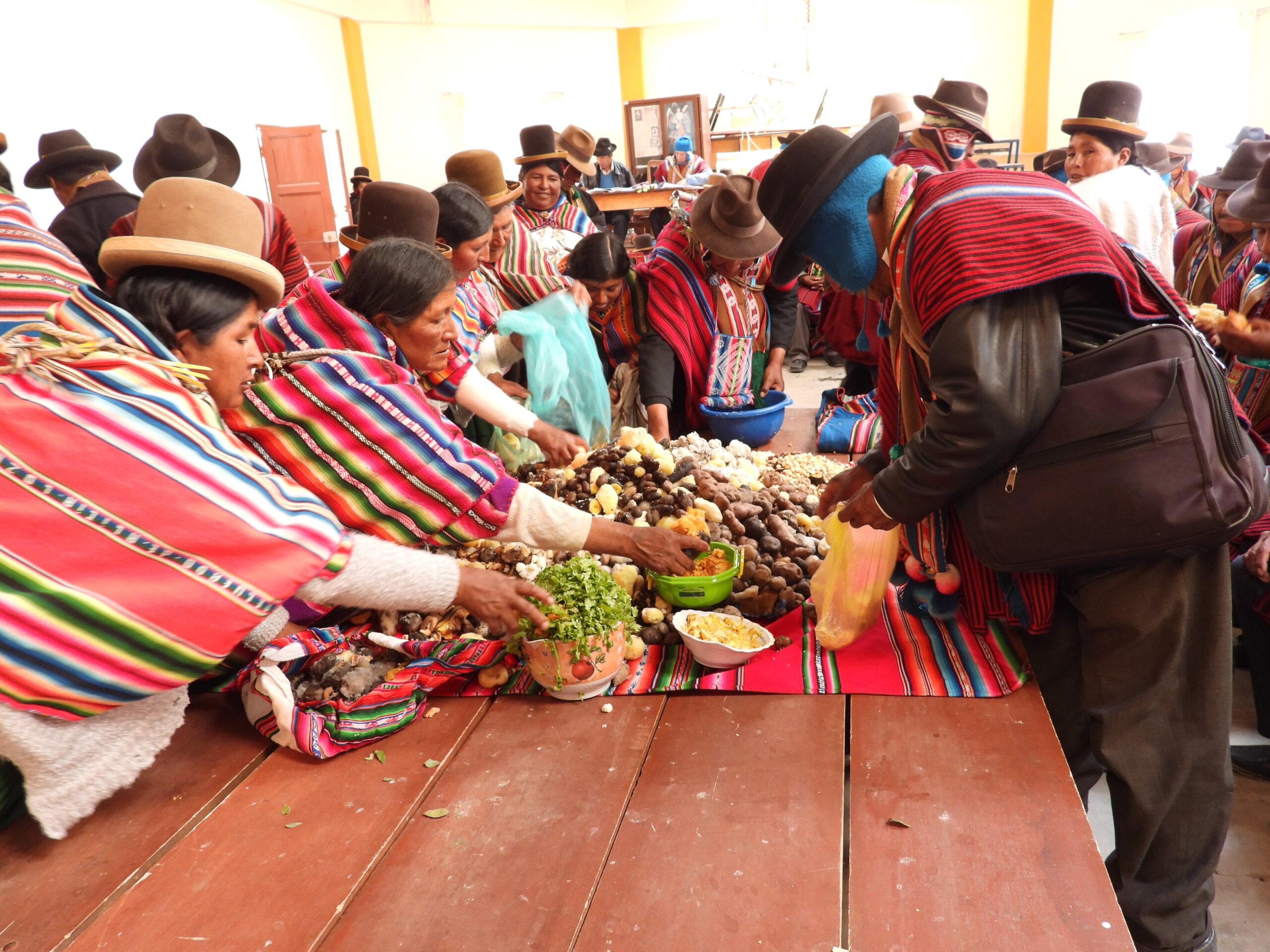 El apthapi, una práctica de hermandad entre los aymaras