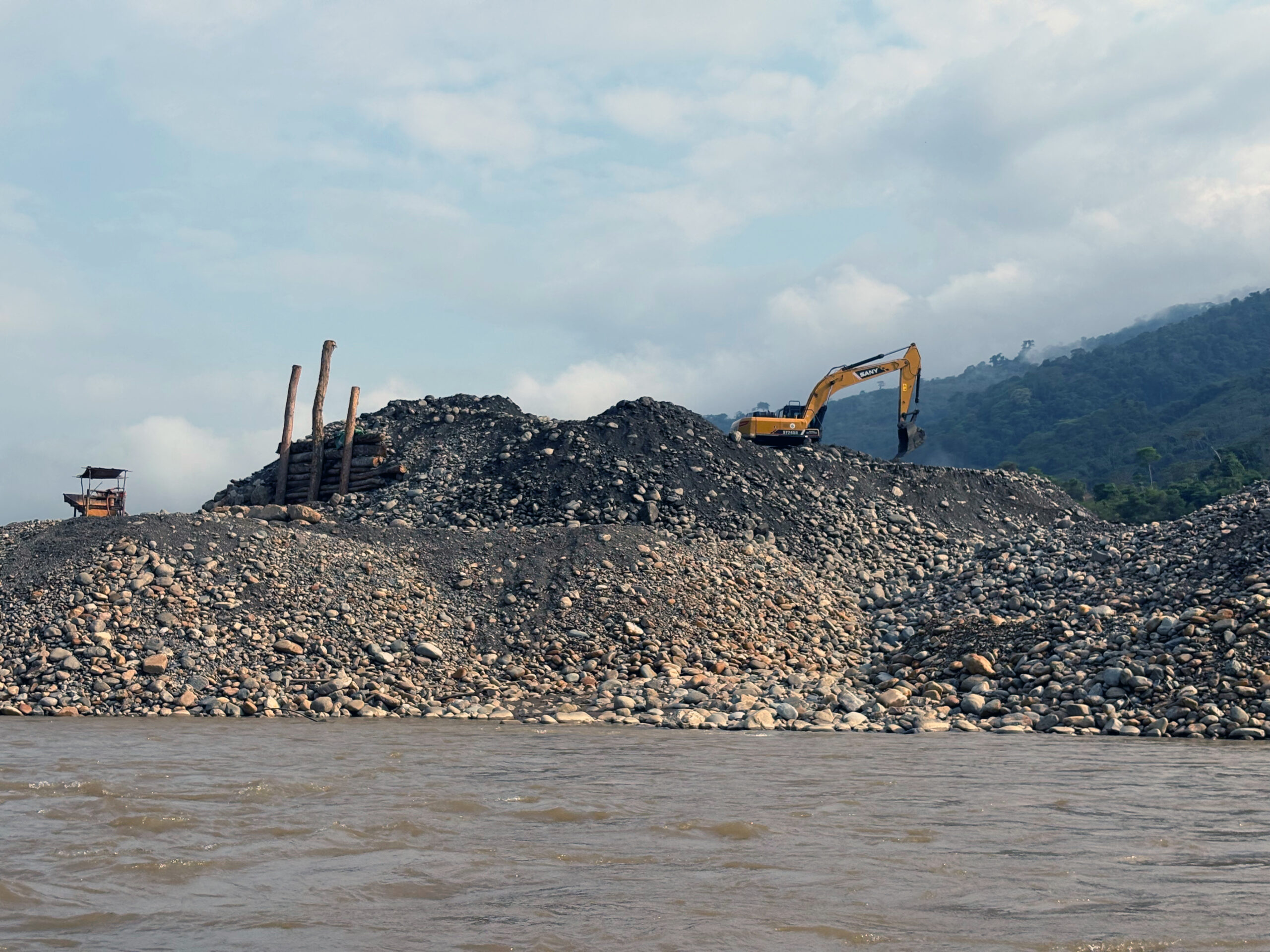 Caranavi, la capital cafetalera, es afectada por la minería del oro
